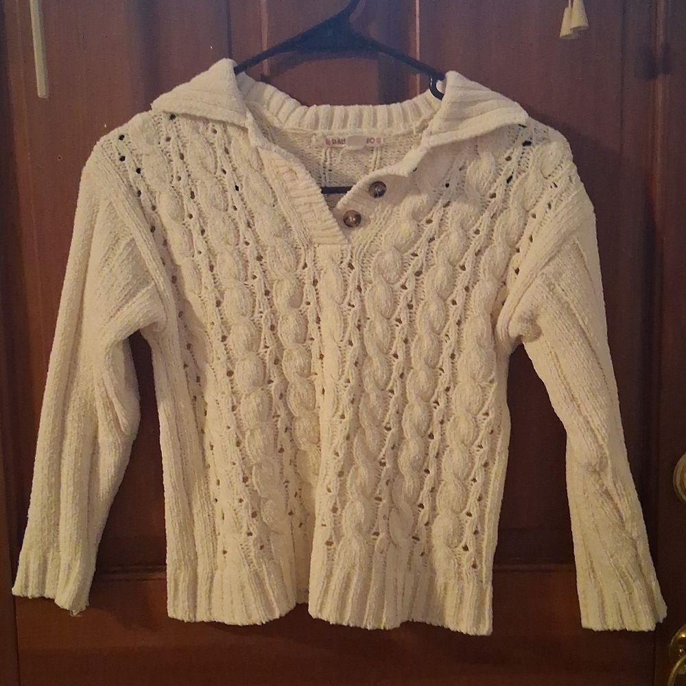 Women's White Cable Knit Sweater